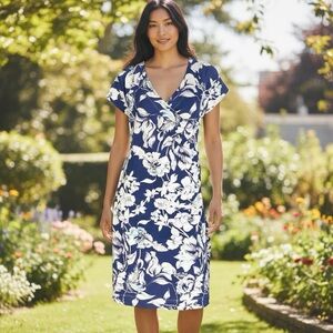 Soft Surroundings Shapely Anywhere Floral Dress L